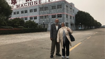 巴基斯坦客戶考察金球剪板機&折彎機